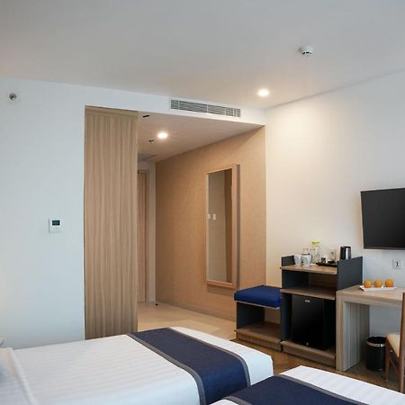 Aston Kemayoran City Hotel Jakarta Kültér fotó